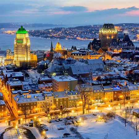 5 People, Big, Free Parkings, Near Old Quebec, Near River Bagian luar foto